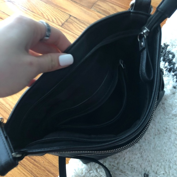 BLACK CROSSBODY BAG - Picture 3 of 3